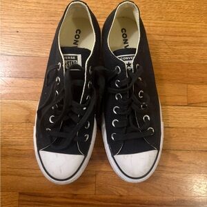 Converse Black Canvas platform Sneakers